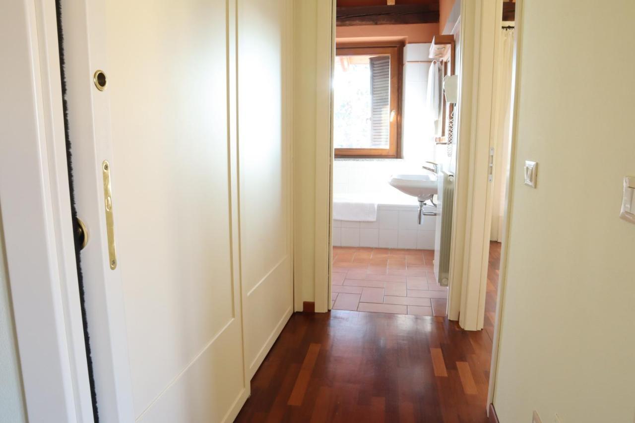 Relais Ca Nova Guest House Bogogno Eksteriør billede